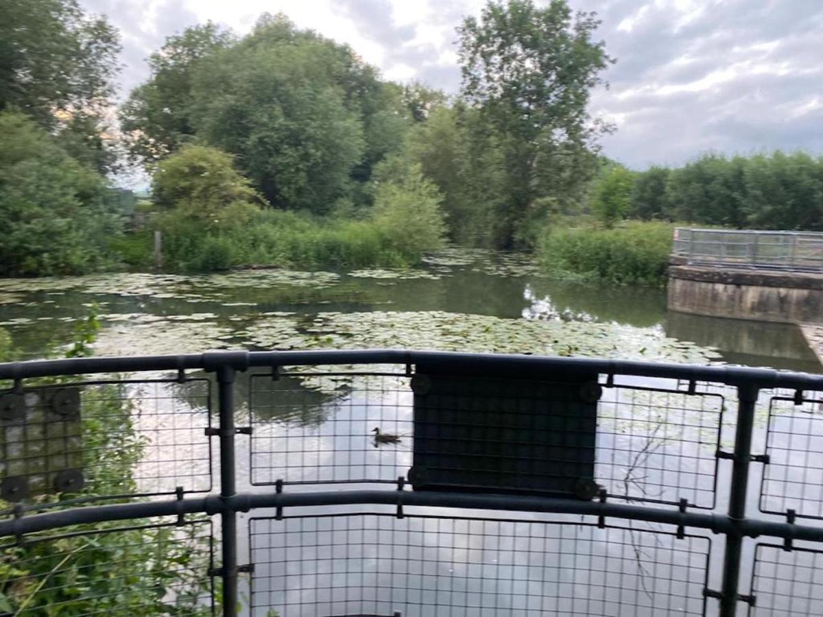 Penthouse 5 Mins Walk To Centre & Colleges With Terrace & Sleeps 6 Apartment