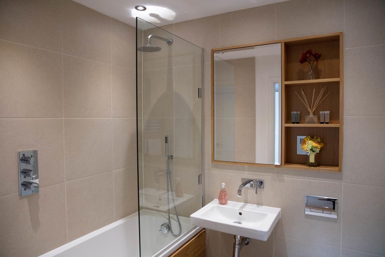 Penthouse 5 Mins Walk To Centre & Colleges With Terrace & Sleeps 6 Apartment Cambridge (Cambridgeshire)